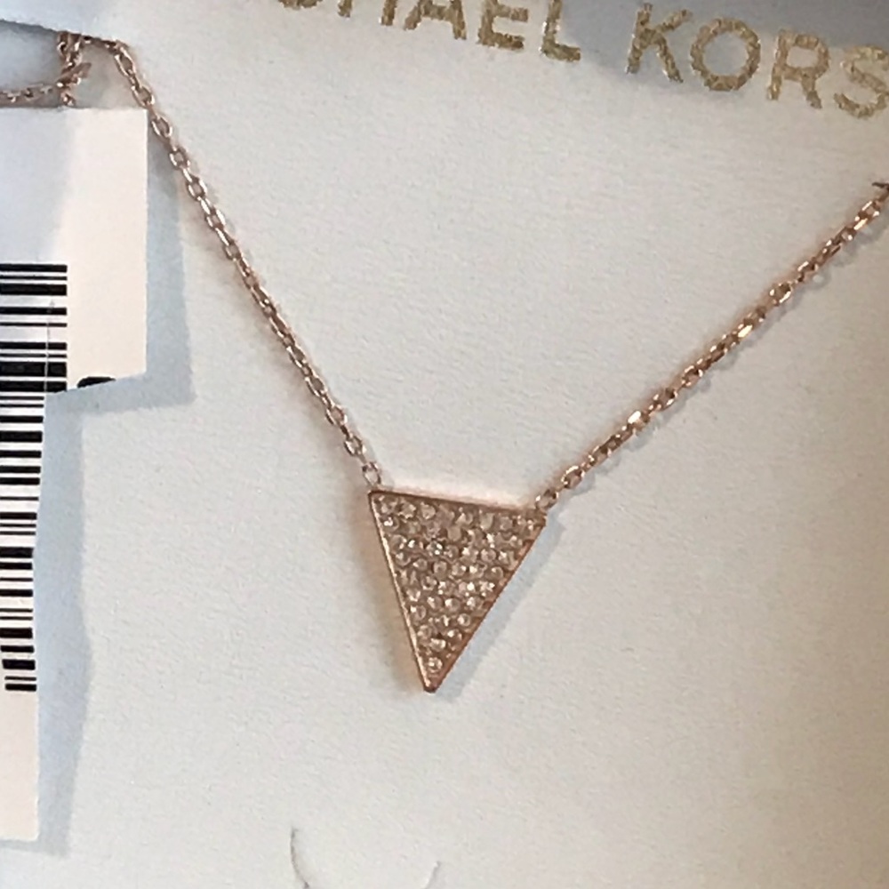 🆕 Michael Kors Rose Gold Triangle Pave - Picture 3 of 5